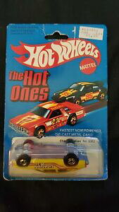 �y���������z�z�r�[ �E�͌^�ԁE�o�C�N ���[�V���O�J�[ �z�b�g�z�C�[���V�F�r�[hot wheels 1981 chevy citation 3362 nip hong kong upside down torn