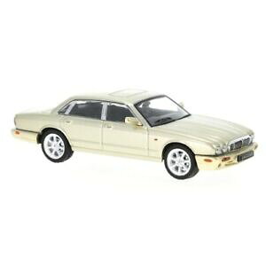 yzzr[ E͌^ԁEoCN [VOJ[ WK[^bNx[Wjaguar xj8 metallic beige 143 clc346 ixo