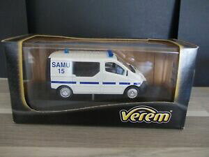 yzzr[ E͌^ԁEoCN [VOJ[ m[gtBbNTverem 143 renault trafic samu 15 ambulance