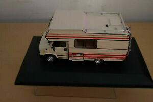 yzzr[ E͌^ԁEoCN [VOJ[ AgXVgGpCbgIX^hatlascitroen c25 1984 r470 pilot on stand