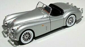 yzzr[ E͌^ԁEoCN [VOJ[ WK[[hX^[Vo[fjaguar xk 120 roadster 1948 silver 124 model 22018s bburago