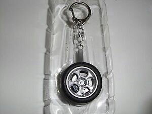 yzzr[ E͌^ԁEoCN [VOJ[ L[`F[zC[{M[jVGSzC[L[`F[I[gA[gkeychain wheel lamborghini murcielago wheel keychain autoart 118