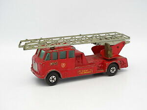yzzr[ E͌^ԁEoCN [VOJ[ }b`{bNX[EFU[tHCA[[^[tHCA[F[matchbox 155 merryweather feuer motor feuerwehr k15