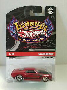 �y���������z�z�r�[ �E�͌^�ԁE�o�C�N ���[�V���O�J�[ �z�b�g�z�C�[�������[�Y�K���[�W�t�H�[�h�}�X�^���O�`�F�C�Xhot wheels larrys garage 69 ford mustang chase