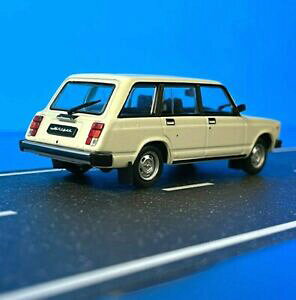 yzzr[ E͌^ԁEoCN [VOJ[ _fASXeB[jAfUC~gRfBVlada 2104 deagostini 143 lifelike design mint condition