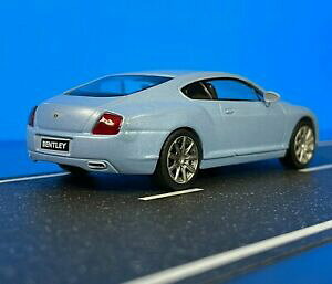 yzzr[ E͌^ԁEoCN [VOJ[ xg[R`l^AfUC~gRfBVbentley continental gt 143 lifelike design mint condition