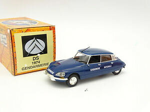 yzzr[ E͌^ԁEoCN [VOJ[ mtnVFbgVgGnorev hachette 143 citroen ds 1974 gendarmerie