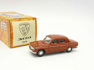 yzzr[ E͌^ԁEoCN [VOJ[ mtnVFbgvW[uEnorev hachette 143 peugeot 304 1970 brown