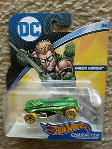 yzzr[ E͌^ԁEoCN [VOJ[ zbgzC[AR~bNXL^[O[A[J[~ghot wheels rare 2016 dc comics character green arrow car mint 164