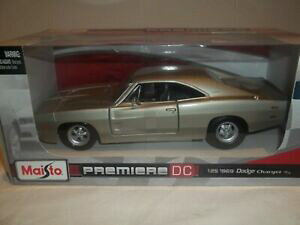 【送料無料】ホビー ・模型車・バイク レーシングカー マイストプレミアダッジチャージャーボックスmaisto premier dc 1969 dodge charger rt 124 amp; boxed