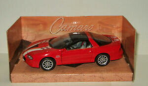 yzzr[ E͌^ԁEoCN [VOJ[ EF[V{[J}A124 welly chevrolet camaro ss 2002 rare