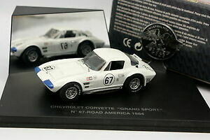 yzzr[ E͌^ԁEoCN [VOJ[ jo[Tzr[V{[RxbgOfX|[c[hAJuniversal hobby uh 143 chevrolet corvette grande sport n67 road america 64