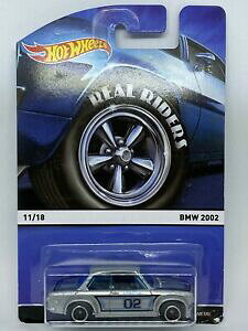 yzzr[ E͌^ԁEoCN [VOJ[ zbgzC[AC_[YAC_[Yhot wheels 2015 real riders bmw 2002 with real riders