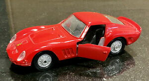 yzzr[ E͌^ԁEoCN [VOJ[ tF[}CXgVFferrari 250 gto 138 maisto shell