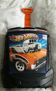 yzzr[ E͌^ԁEoCN [VOJ[ zbgzC[P[Xhotwheels pull along case with cars