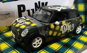 yzzr[ E͌^ԁEoCN [VOJ[ WfBXP[tHbNX~jN[p[tHbNXgpNhO[jadi 118 scalefox4 mini cooper foxtonpunk london rebel green 006