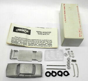 �y���������z�z�r�[ �E�͌^�ԁE�o�C�N ���[�V���O�J�[ �~�J���X�[�X�P�[���z���C�g���^���L�b�g�������[�o�[mikansue 143 scale white metal kitrov1 rover p6 2000 or 35