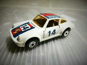 yzzr[ E͌^ԁEoCN [VOJ[ |VF^[{q[S{Xporsche turbo hugo boss 164