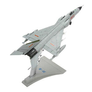 yzzr[ E͌^ԁEoCN [VOJ[ GVF`mt@C^[^f[ABIRNVA172 echelle j8 chinois fighter metal modele avion collection decor a la m