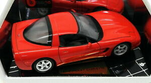 yzzr[ E͌^ԁEoCN [VOJ[ uSXP[fJ[V{[Rxbgbhburago 118 scale model car 3366 1997 chevrolet corvettered
