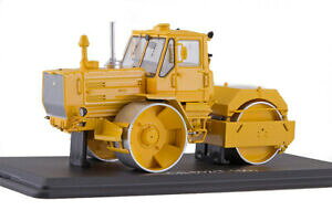 yzzr[ E͌^ԁEoCN [VOJ[ [[VA{p{tssm ssm8016 143 roller cd802 t150 ussr russian car 1971 {p{ t802 15