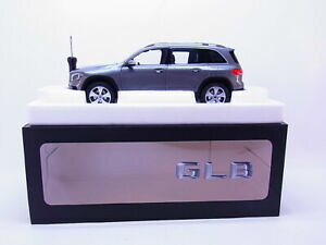 yzzr[ E͌^ԁEoCN [VOJ[ fZfXxc}EeOEfJ[81514 z models b6 6960818 mercedesbenz glb mountaingrau model car 118 ovp