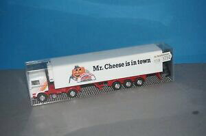 yzzr[ E͌^ԁEoCN [VOJ[ Axh{{g[[X[cP[X`[YBIvbox4] albedo 187 volvo f12 trailer suitcase mr cheese is in ville ovp