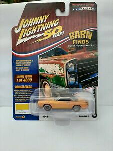 【送料無料】ホビー ・模型車・バイク レーシングカー ジョニーライトニングプリマスクダニューサブバイスターjohnny lightning 164 70 plymouth cuda unrestored sub bister