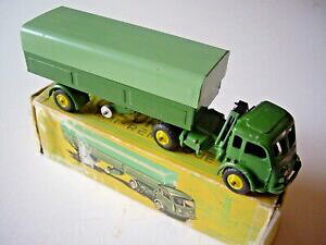 yzzr[ E͌^ԁEoCN [VOJ[ fBL[m[g^[Z~g[[IWi{bNXdinky toys renault cij tractor semitrailer original box