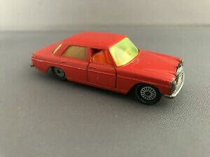 【送料無料】ホビー ・模型車・バイク レーシングカー メルセデスベンツスケールグッドアンボックスsiku v309 mercedes benz 250 8 w114 155 scale good unboxed