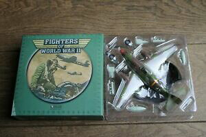 yzzr[ E͌^ԁEoCN [VOJ[ AgXfighters of world war ii 172 plane atlas