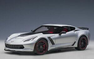 yzzr[ E͌^ԁEoCN [VOJ[ I[gA[gV{[RxbgVo[u[hautoart 71258 118 chevrolet corvette c7 z06 silver blade