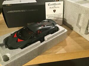 �y���������z�z�r�[ �E�͌^�ԁE�o�C�N ���[�V���O�J�[ �����{���M�[�j�Z�X�g�G�������g�O���[�J�[�{���I�[�g�A�[�g�V�O�l�`���[lamborghini sesto elemento grey carbon autoart signature