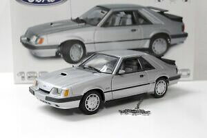 �y���������z�z�r�[ �E�͌^�ԁE�o�C�N ���[�V���O�J�[ �t�H�[�h�}�X�^���O�N�[�y�V���o�[118 gmp 1984 ford mustang svo coupe silver