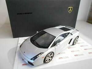 yzzr[ E͌^ԁEoCN [VOJ[ I[gA[g{M[jKhaa12093 by autoart lamborghini gallardo 112