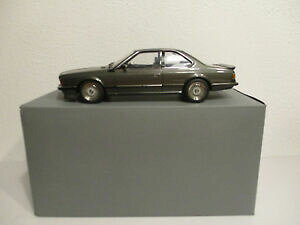 yzzr[ E͌^ԁEoCN [VOJ[ I[gA[gIWipbP[W