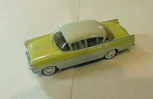yzzr[ E͌^ԁEoCN [VOJ[ @K[hHN\[pNX^CgO[{bNXcar 143 vanguards va06402 vauxhall pa cresta 1965 whitelight green box
