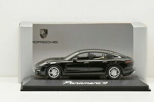 yzzr[ E͌^ԁEoCN [VOJ[ |VFpi[wp{bNXv[Vporsche panamera 4 2016 herpa 143 in box promotional