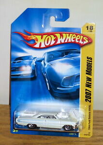 yzzr[ E͌^ԁEoCN [VOJ[ zbgzC[ftH[hMV[zCgAhot wheels 2007 models 1964 ford galaxie 500xl white 1836 rare