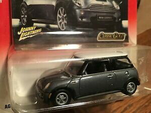 yzzr[ E͌^ԁEoCN [VOJ[ ~jN[p[NVbNS[hWj[CgjOVo[2002 mini cooper s classic gold johnny lightning 164 silver