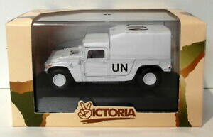 yzzr[ E͌^ԁEoCN [VOJ[ rNgAfXP[n}[victoria models 143 scale r004 hummer united nations