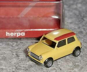 yzzr[ E͌^ԁEoCN [VOJ[ ~jN[p[XyCwp187 mini cooper spain herpa