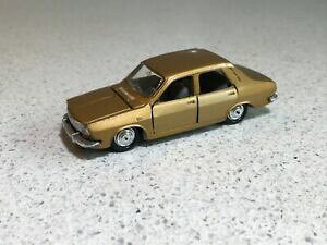 yzzr[ E͌^ԁEoCN [VOJ[ mtWFbgJ[m[norev jetcar 805 renault 12