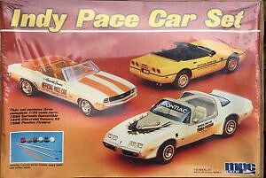 yzzr[ E͌^ԁEoCN [VOJ[ CfBs[XJ[ZbgXP[Be[Wertl mpc indy peace car set scale 125 vintage