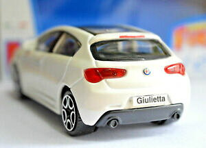 yzzr[ E͌^ԁEoCN [VOJ[ At@IWGb^_J[^XP[J[~jJ[143 alfa romeo giulietta modern car metal scale scale car diecast