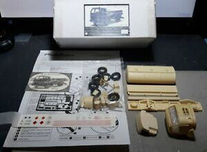 �y���������z�z�r�[ �E�͌^�ԁE�o�C�N ���[�V���O�J�[ �L�b�g�y�K�\���f���g�����X�X�P�[��kit pegaso comet campsa of modeltrans ref 238 143 scale