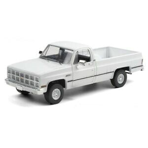 yzzr[ E͌^ԁEoCN [VOJ[ VGOfChTChzCgO[Cggmc k2500 sierra grande wideside 1982white 118 13562 greenlight