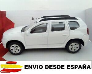 yzzr[ E͌^ԁEoCN [VOJ[ _VA_X^[I[gfBRb][lrARdacia duster auto di collezione in scala 143 bianco