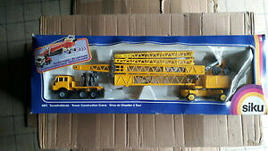 yzzr[ E͌^ԁEoCN [VOJ[ ZfXN[siku 4011mercedes construction crane with yellow, 155 tou