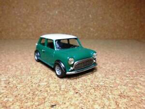yzzr[ E͌^ԁEoCN [VOJ[ JuAc@~jN[p[TCcarlobulianza mini cooper hand written autographedexhibited